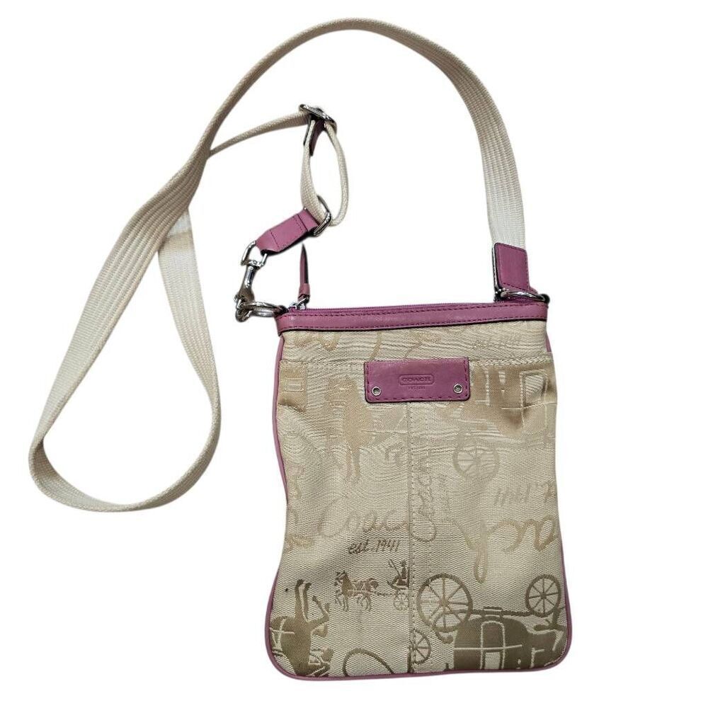 Coach Women's One Size Beige Horse Carriage Logo Swing Pack Formal Crossbody Bag